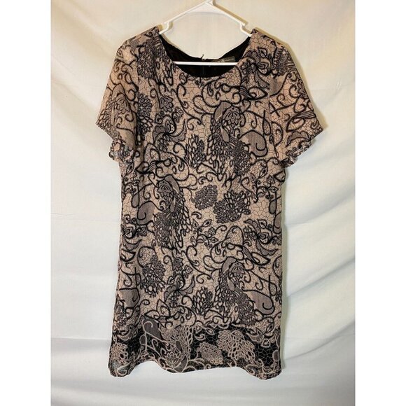 SIGNATURE COLLECTION WOMENS DRESS SIZE LARGE ABSTRACT DESIGN SHIFT KNEE LENGTH - Picture 1 of 3